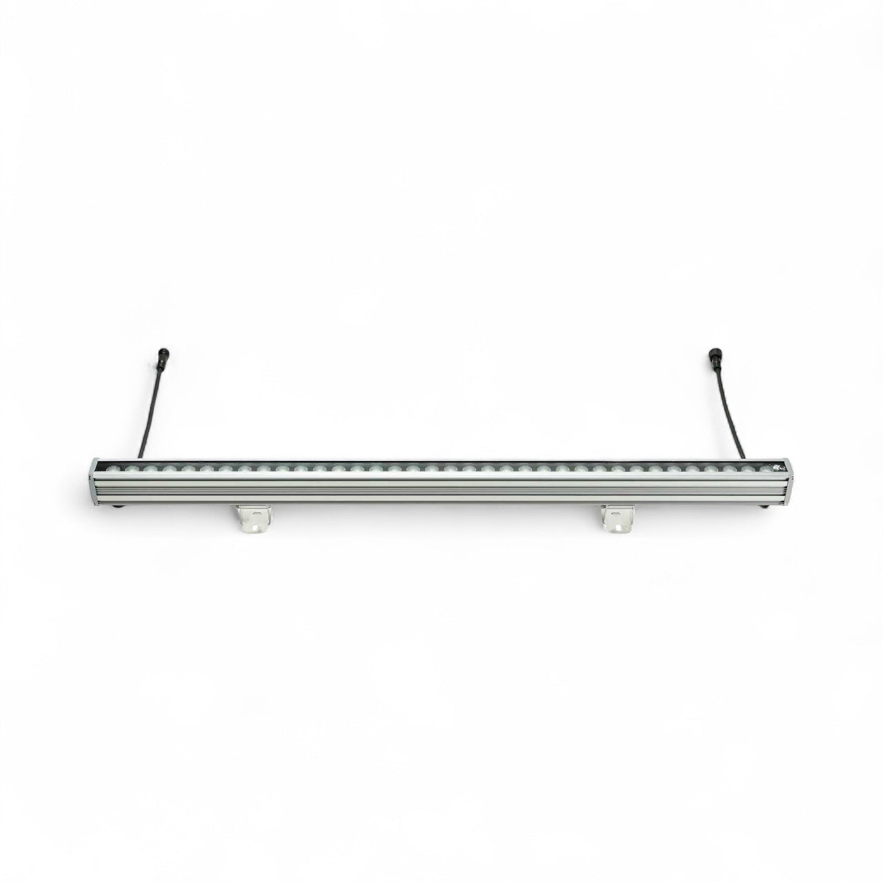 NovaBright 36W RGBW (3000K) Linkable LED Wall Washer Architectural Light 40 Inch 1 Meter