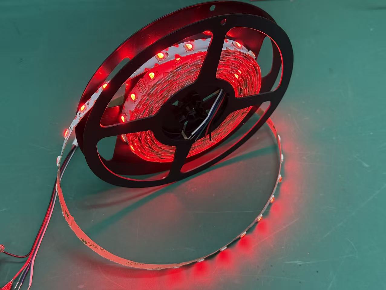 NovaBright 24V RGBW S-Shape Flexible LED Strip Light – 5050 4-in-1, 48 LEDs/m, 12mm 5M 16FT Length