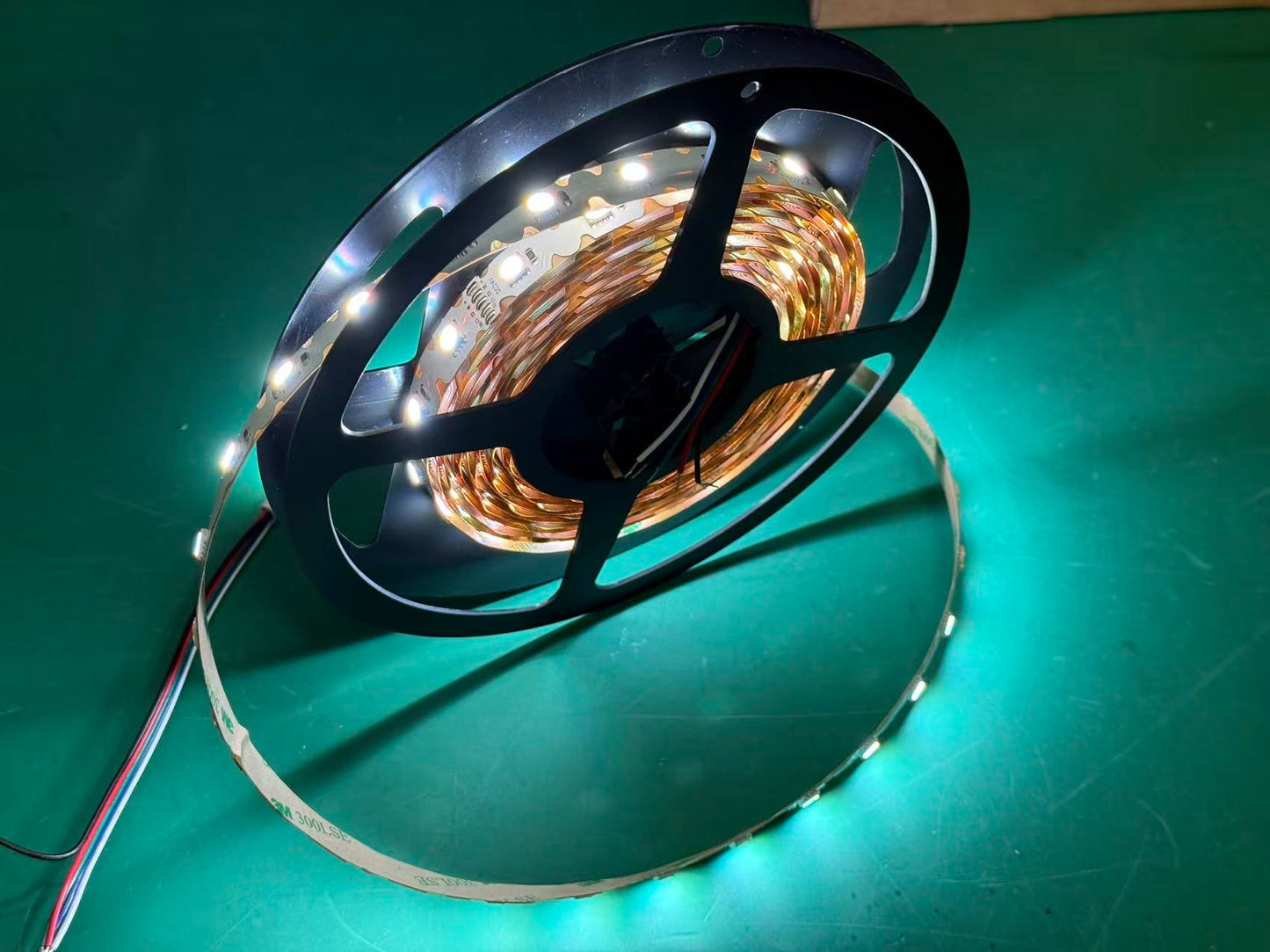 NovaBright 24V RGBW S-Shape Flexible LED Strip Light – 5050 4-in-1, 48 LEDs/m, 12mm 5M 16FT Length