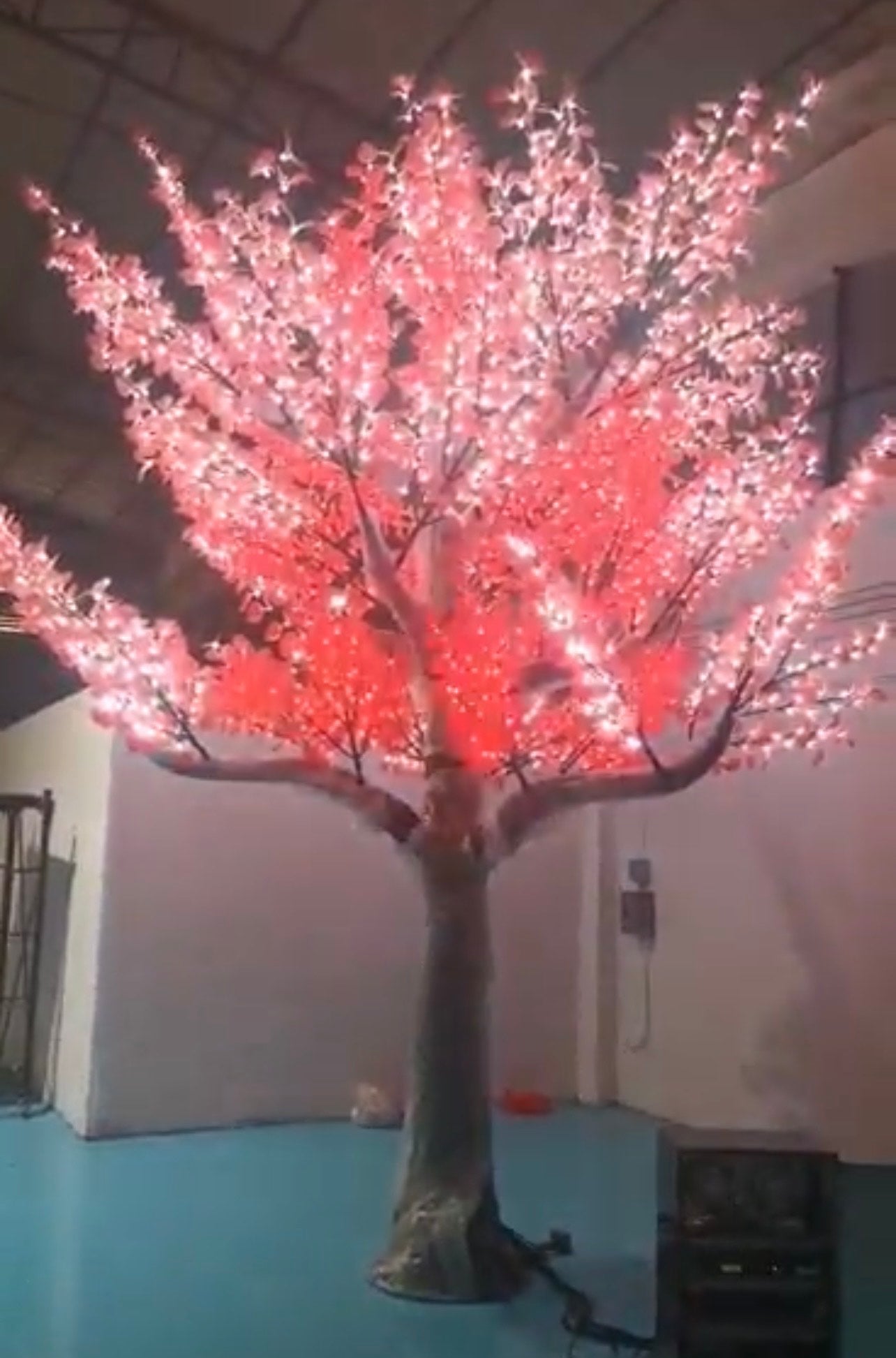 Sound Sensitive DMX Smart Maple Leaf LED Trees 5045 5M 16FT Tall ...