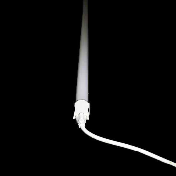hektar Artifact Ubevæbnet White T5 LED Tube Light w Fixture 16W 1200mm 1680 Lumens 4FT | HOLLYWOOD  LEDS